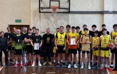 Koszykarki i koszykarze awansują