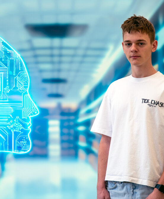 Filip Zdebik finalistą Olimpiady Sztucznej Inteligencji